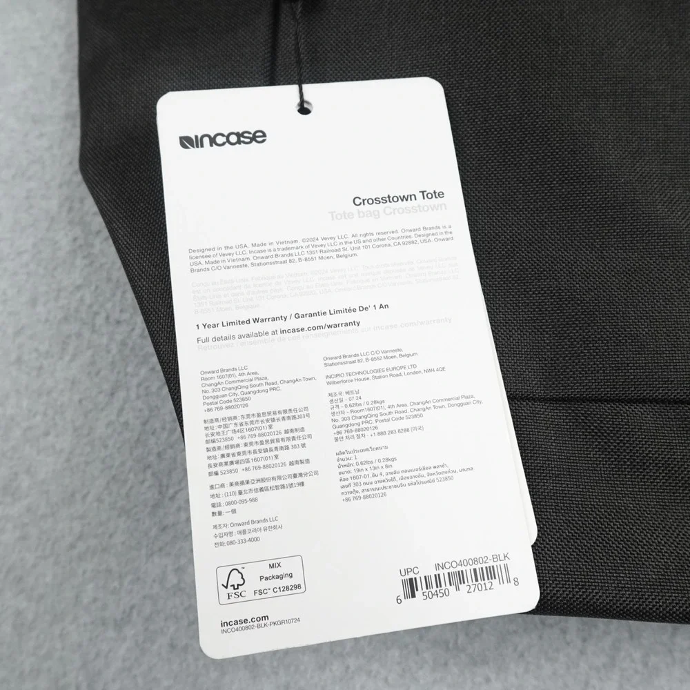 Incase Crosstown Tote Laptop Bag Black Nylon Work Travel Daily Compartments